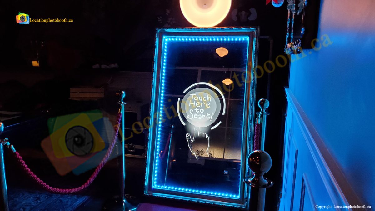 Panneau Photobooth Miroir Magique Incurvé 65 Cm - Dhanditech Avec Flight Case